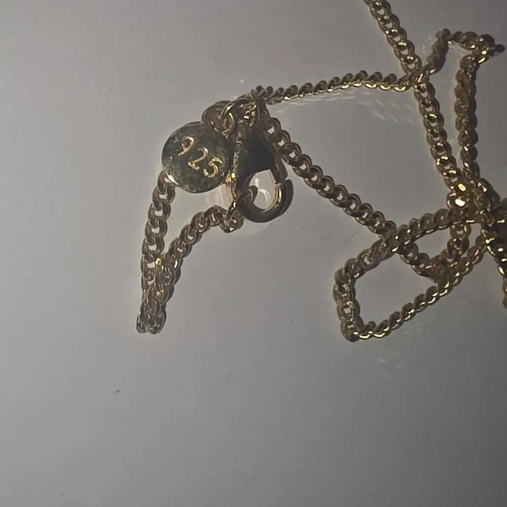 WHISTLE & POP elegant gold